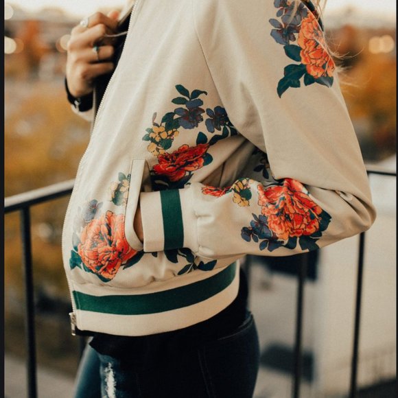 Roolee Japan Vegan Leather Bomber - Picture 4 of 9